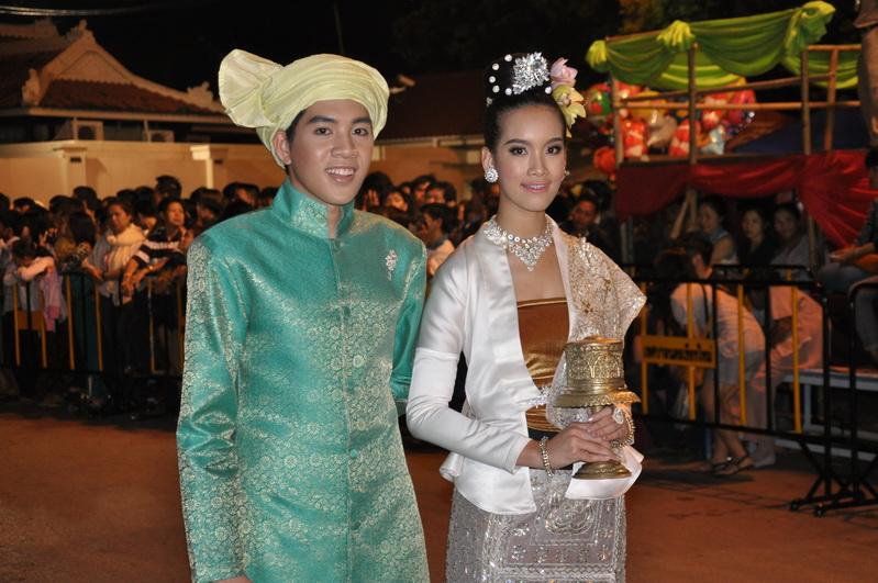 ขบวนยี่เป็งเชียงใหม่ 2555 จาก มหาวิทยาลัยเชียงใหม่
