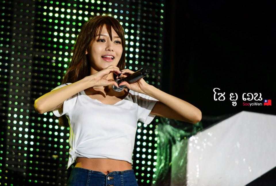 SNSD :D