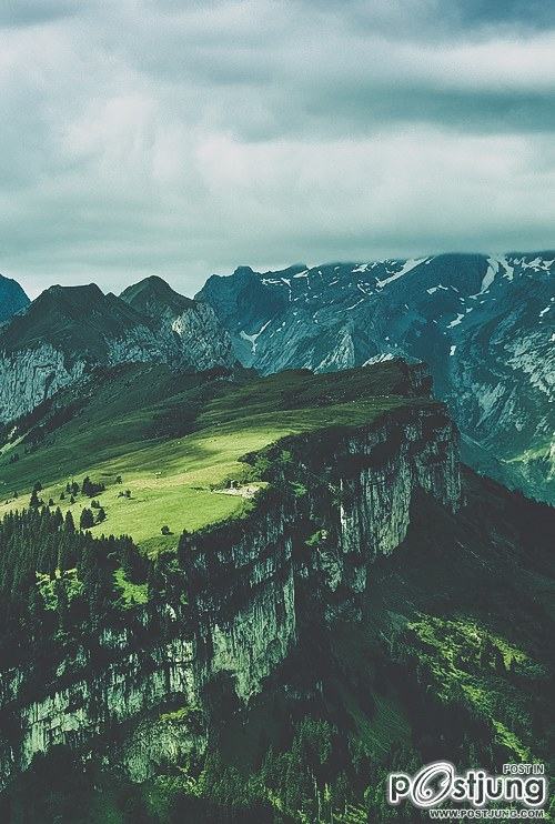 A beautiful World 11