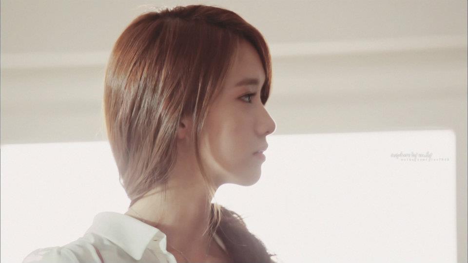 ยุนอา ไอดอลหญิงที่สวยที่สุดและทรงอิทธิพลที่สุดของเกาหลี