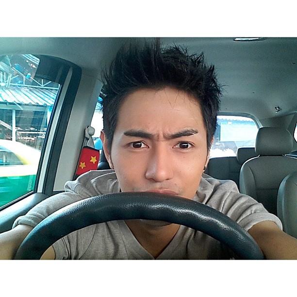 เต็งหนึ่ง @ Instagram Update