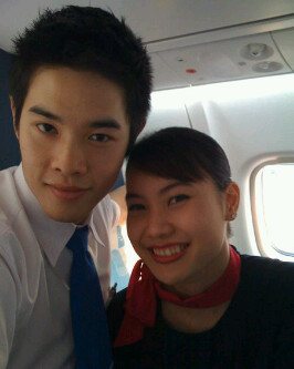 ใครรู้จักคนในรูปบ้าง ?