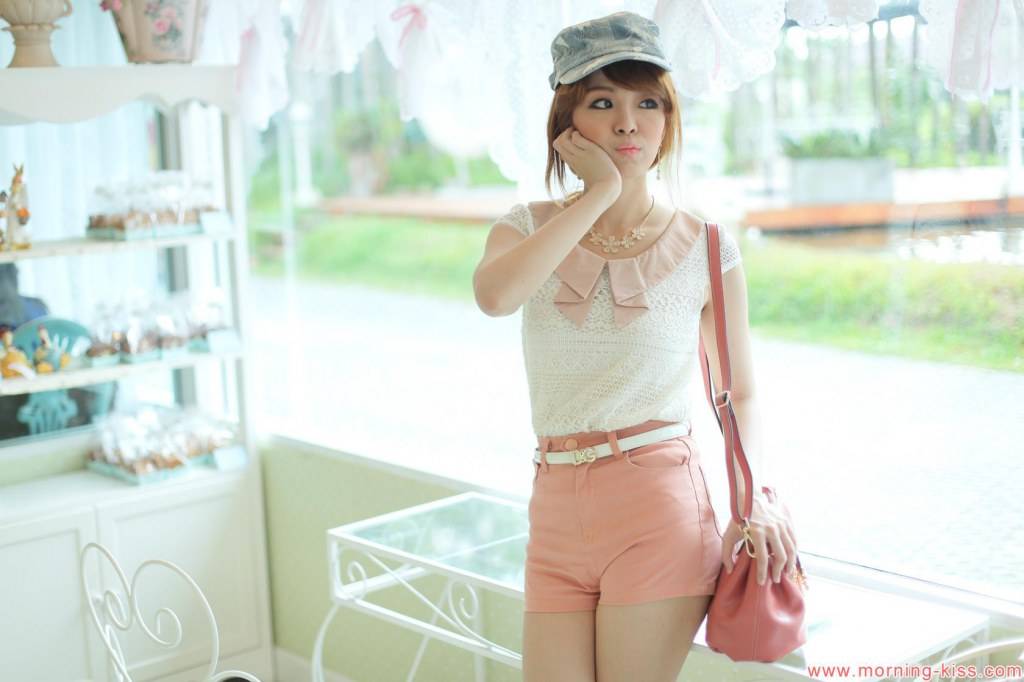 แย้ นนทพร ธีระวัฒนสุข ขาววิ๊งเวอร์ๆ