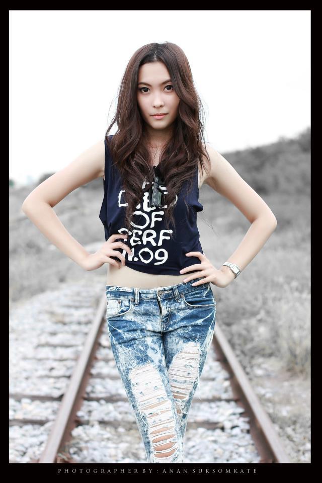 https://www.facebook.com/#!/photo.php?fbid=493368290686464&set=a.493346967355263.104643.168058686550
