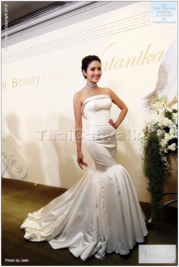 แอฟ & หมาก @ Beauty Gems "Pavone Bianco"