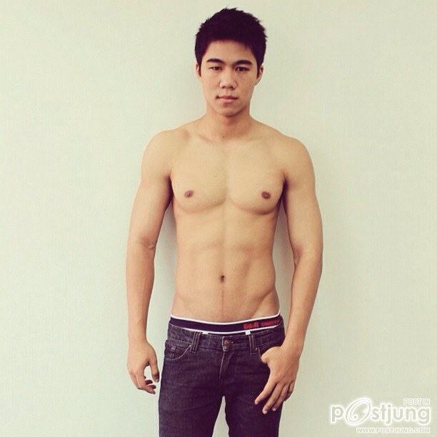 ถอดโชว์เรือนร่าง 94