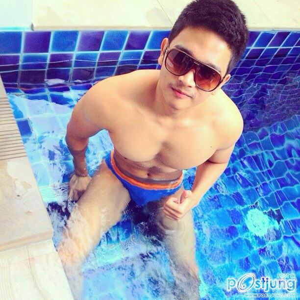 ถอดโชว์เรือนร่าง 94
