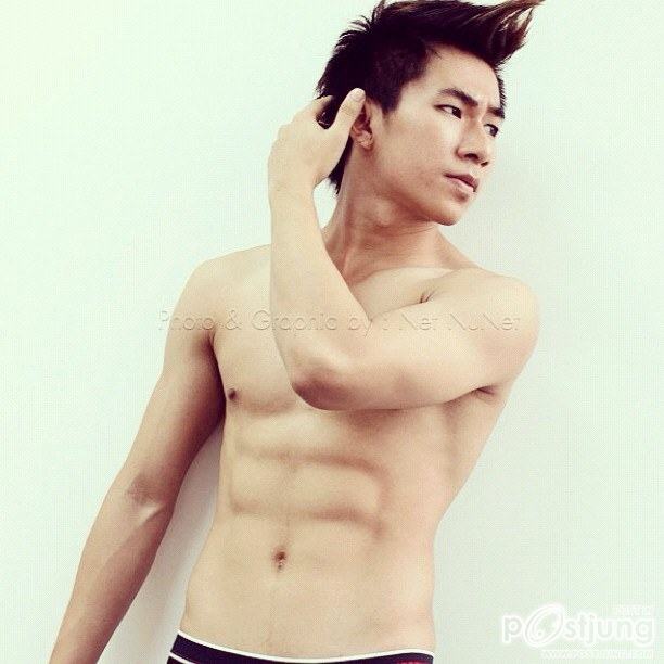 ถอดโชว์เรือนร่าง 94