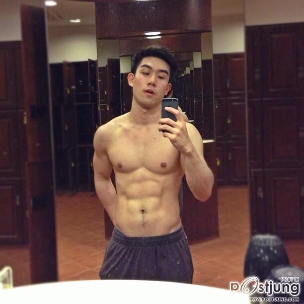ถอดโชว์เรือนร่าง 94
