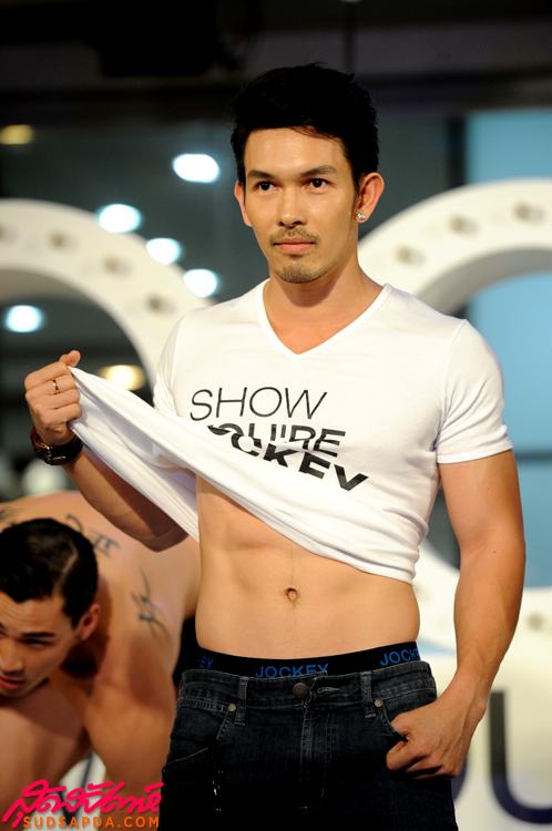 งาน Show You&rsquo;re Jockey