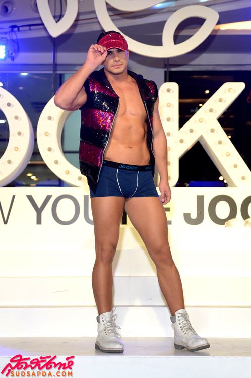 งาน Show You&rsquo;re Jockey