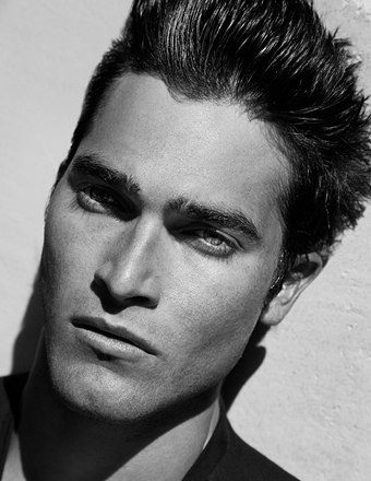 Tylor Hoechlin