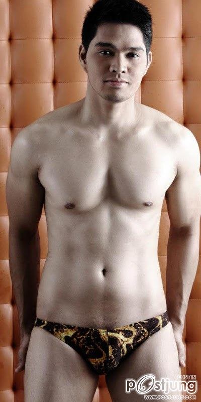 MR. HOT BODIES 2012 SWIMWEAR