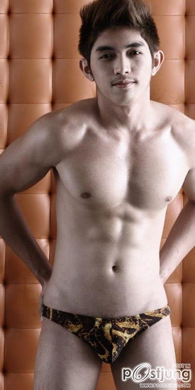 MR. HOT BODIES 2012 SWIMWEAR