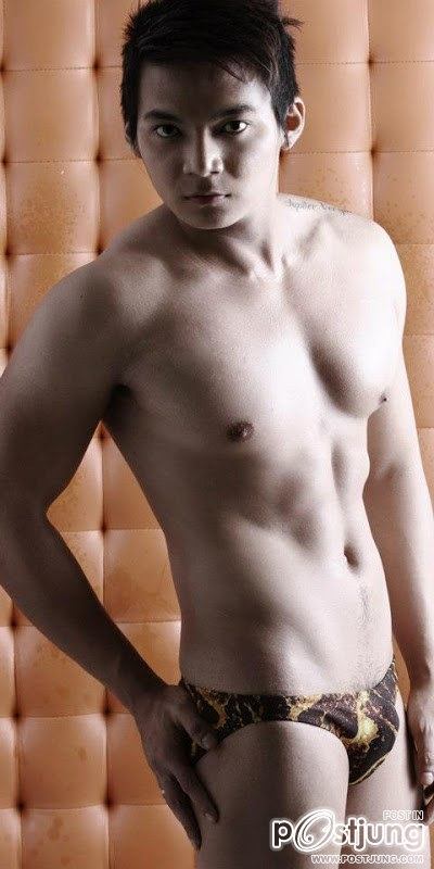 MR. HOT BODIES 2012 SWIMWEAR