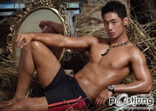 ถอดโชว์เรือนร่าง 100