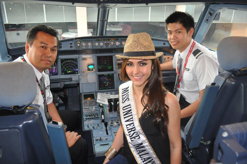 เมื่อ miss malaysia มาเจอ โบ เบญจวรรณ ของเรา จะเหลือหรอ ! 555