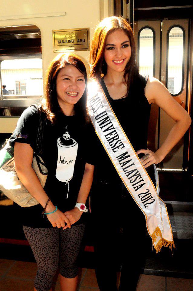 เมื่อ miss malaysia มาเจอ โบ เบญจวรรณ ของเรา จะเหลือหรอ ! 555