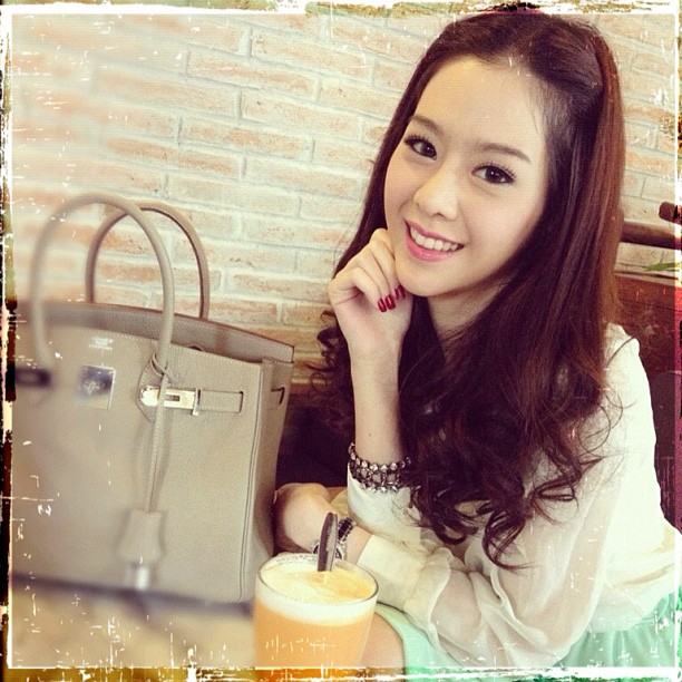 ไอซ์ ATM หรือ หมวดแพร ใน หมวดโอภาสปี 2