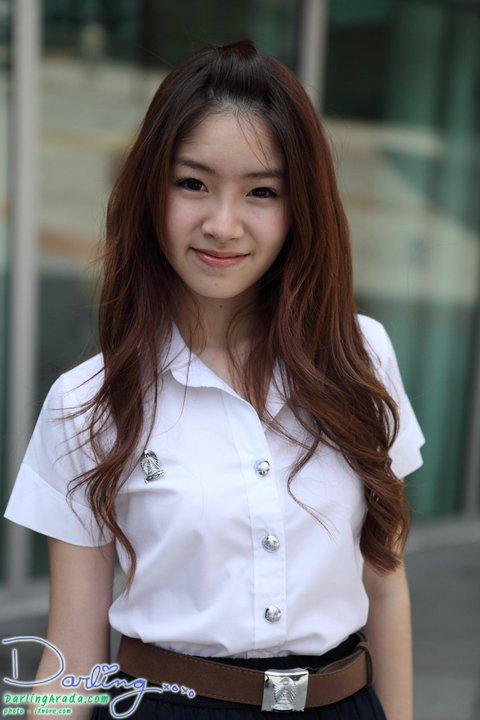 น้องดาร์ลิ่ง นิสิตอักษรฯ น่ารักจุงเบย