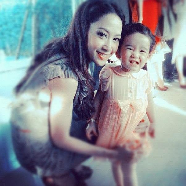 ยุ้ย จีรนันท์ instagram update!!!!!!