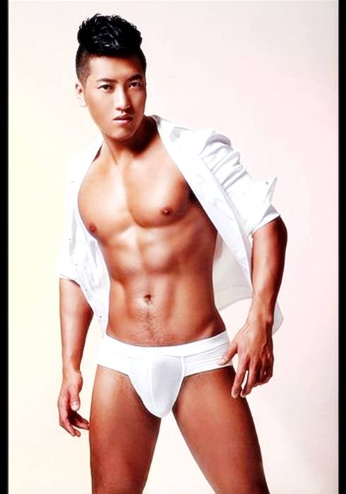 หล่อล้ำ + ความใหญ่ กล้ามโต
