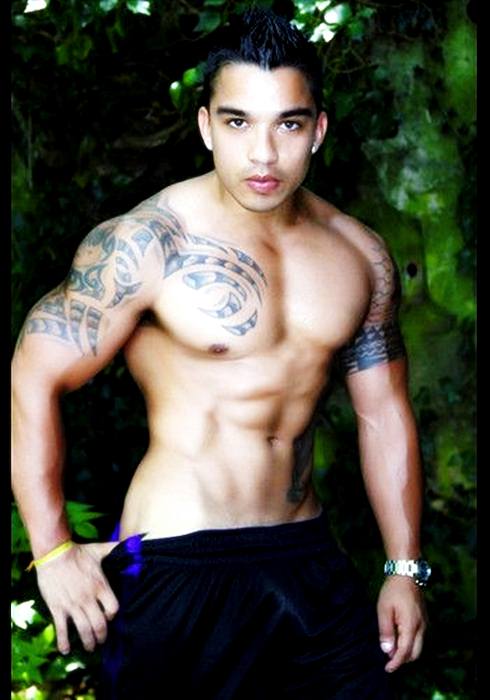 หล่อล้ำ + ความใหญ่ กล้ามโต