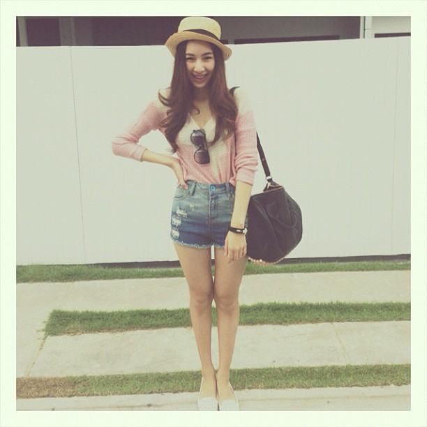 มิ้นท์ ณัฐวรา นางร้ายหน้าสวยหุ่นดีจากช่องสาม
