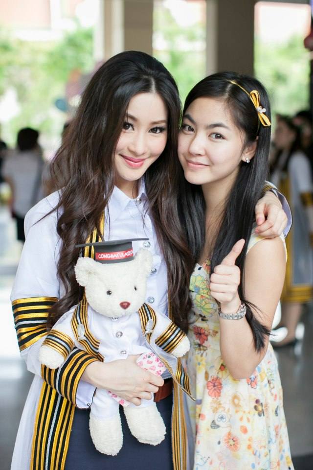 สาวไทยใสๆ