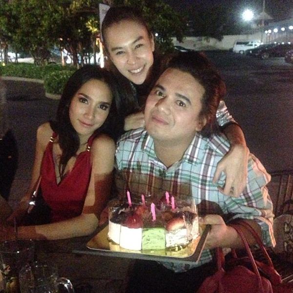 ดาราไทย ร่วมฉลองไอหนาว ในคืนวันคริสต์มาส
