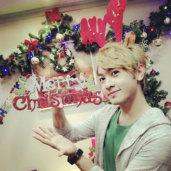 ดาราไทย ร่วมฉลองไอหนาว ในคืนวันคริสต์มาส