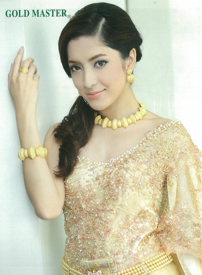 พิ้งกี้ ถ่าย Fashion Shoot "I Do" magazine