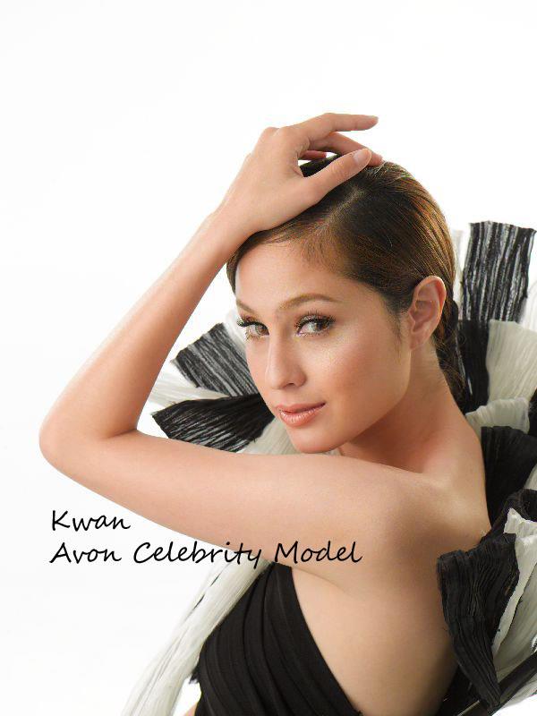 ขวัญ อุษามณี @ AVON