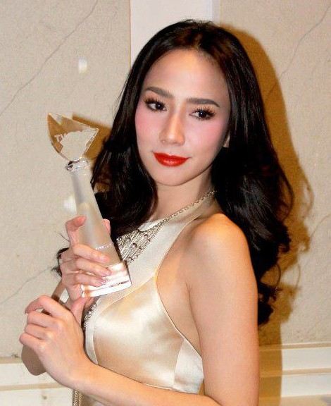 อั้ม พัชราภา ไชยเชื้อ ก่อนนอน ^^