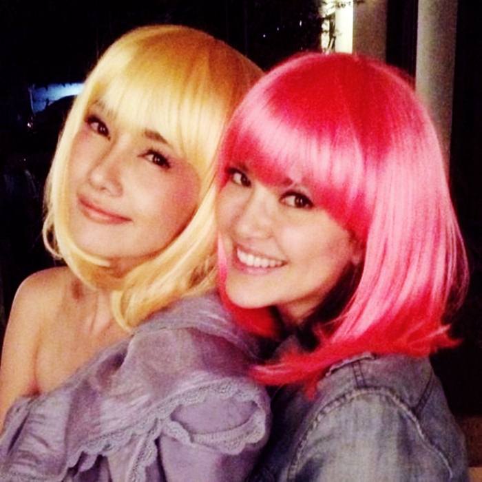 คุณนายนุ่นจัดปาร์ตี้หัวสี ฉลองวันคริสต์มาส