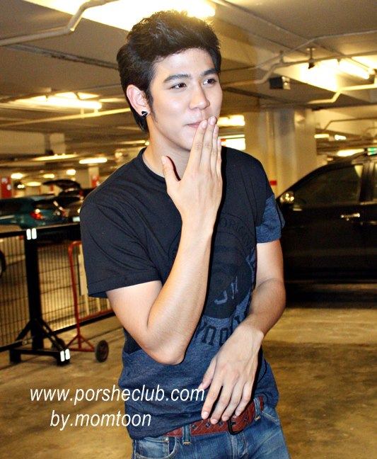 พอร์ช ศรัณย์ ศิริลักษณ์ (Porshe Saran)