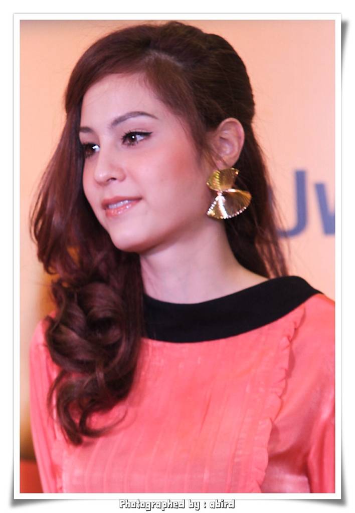 ขวัญ อุษามณี New Update