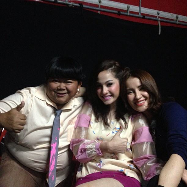 ขวัญ อุษามณี New Update
