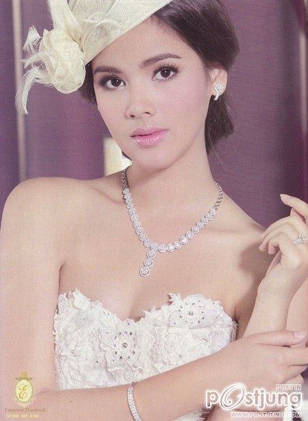 ญาญ่า อุรัสยา & มิ้นต์ ชาลิดา
