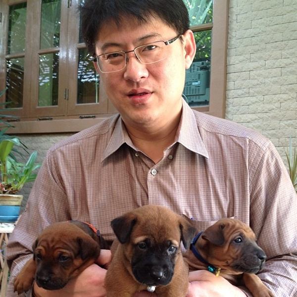 น่ารักอ่ะ! สรยุทธ พาน้องหมาสุดเลิฟร่วมจัดรายการ