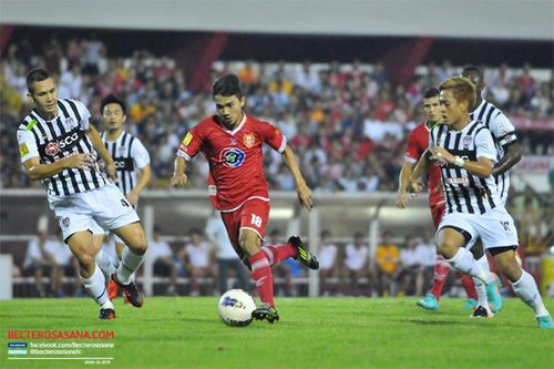 ชนาธิป สรงกระสินธ์ นักเตะหนุ่มผู้แจ้งเกิด ในซูซูกิ คัพ 2012