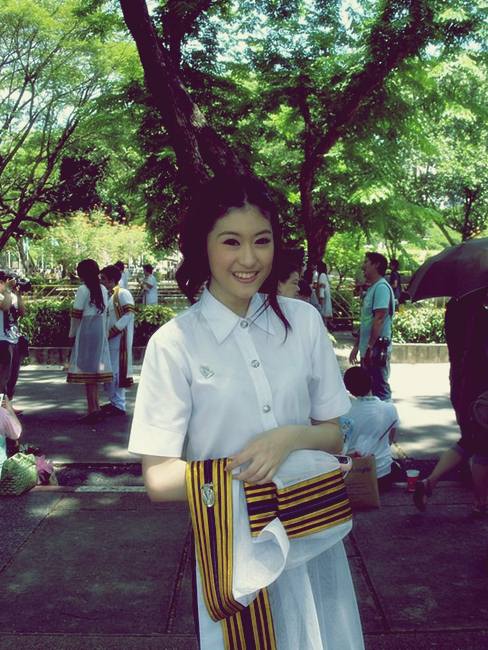 ดาราในชุดนักศึกษา สวย,หล่อ