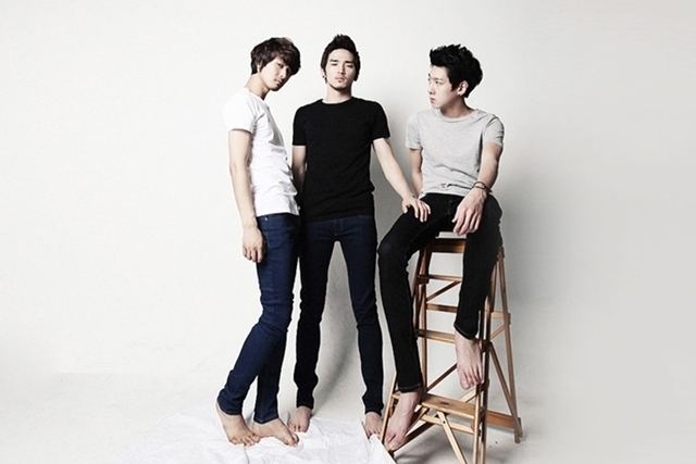 แฟชั่น เสื้อผ้า สำหรับ หนุ่มๆ สุดคูล