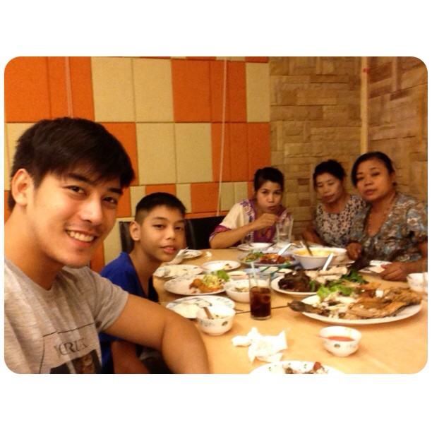 เคน ภูภูมิ @ Instagram Update