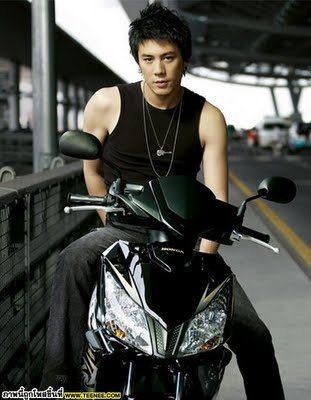 โดม ปกรณ์ ลัม