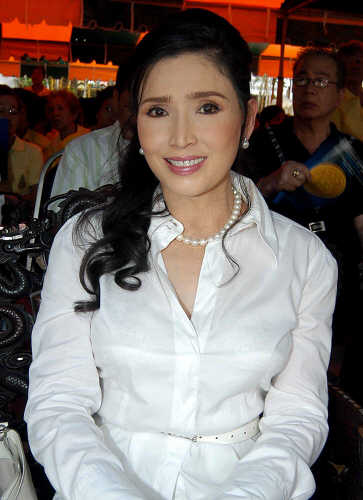อีกหนึ่งความภูมิใจของคนไทย อาภัสรา หงสกุล