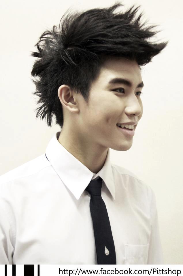 หนุ่ม "มฟล"