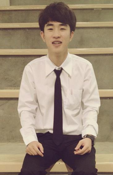 หนุ่ม "มฟล"
