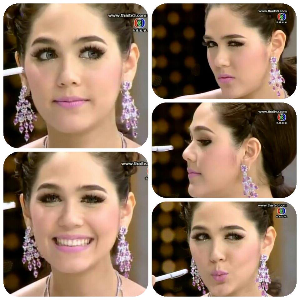 เจ้าเเม่เเฟชั่นนางเอกตัวเเม่เบอร์1คุณนายโฮ สวยงดงาม
