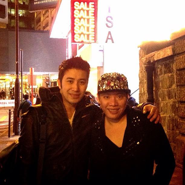 เมย์ เฟื่อง - กรรชัย ควงคู่สวีทจี๋จ๋า ตระเวนไหว้พระ มาเก๊า-ฮ่องกง